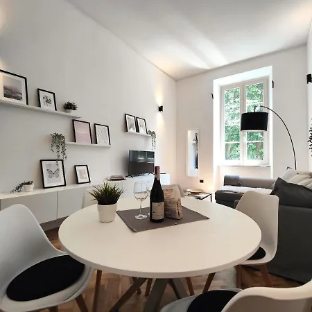 Hostdomus - La Marmora Apartment Turin
