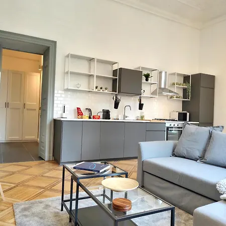 Hostdomus - La Marmora Apartment *