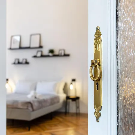 Hostdomus - La Marmora Turin