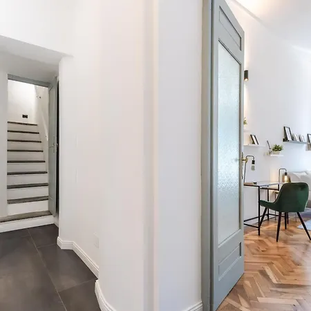 Hostdomus - La Marmora