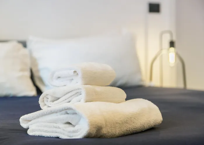 Hostdomus - La Marmora Apartment Turin