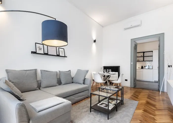 Hostdomus - La Marmora Apartment Turin