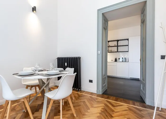 Apartment Hostdomus - La Marmora