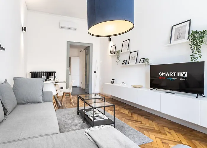 Hostdomus - La Marmora * Turin