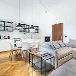 Hostdomus - La Marmora Appartamento