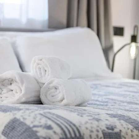 Apartment Hostdomus - La Marmora *