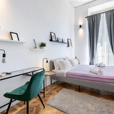 Apartment Hostdomus - La Marmora