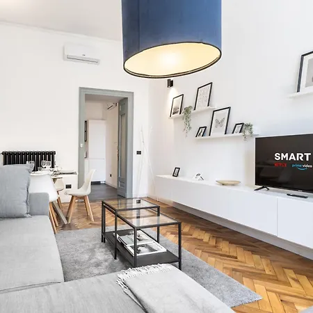 Hostdomus - La Marmora * Turin